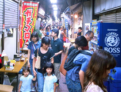 六角橋ヤミ市場